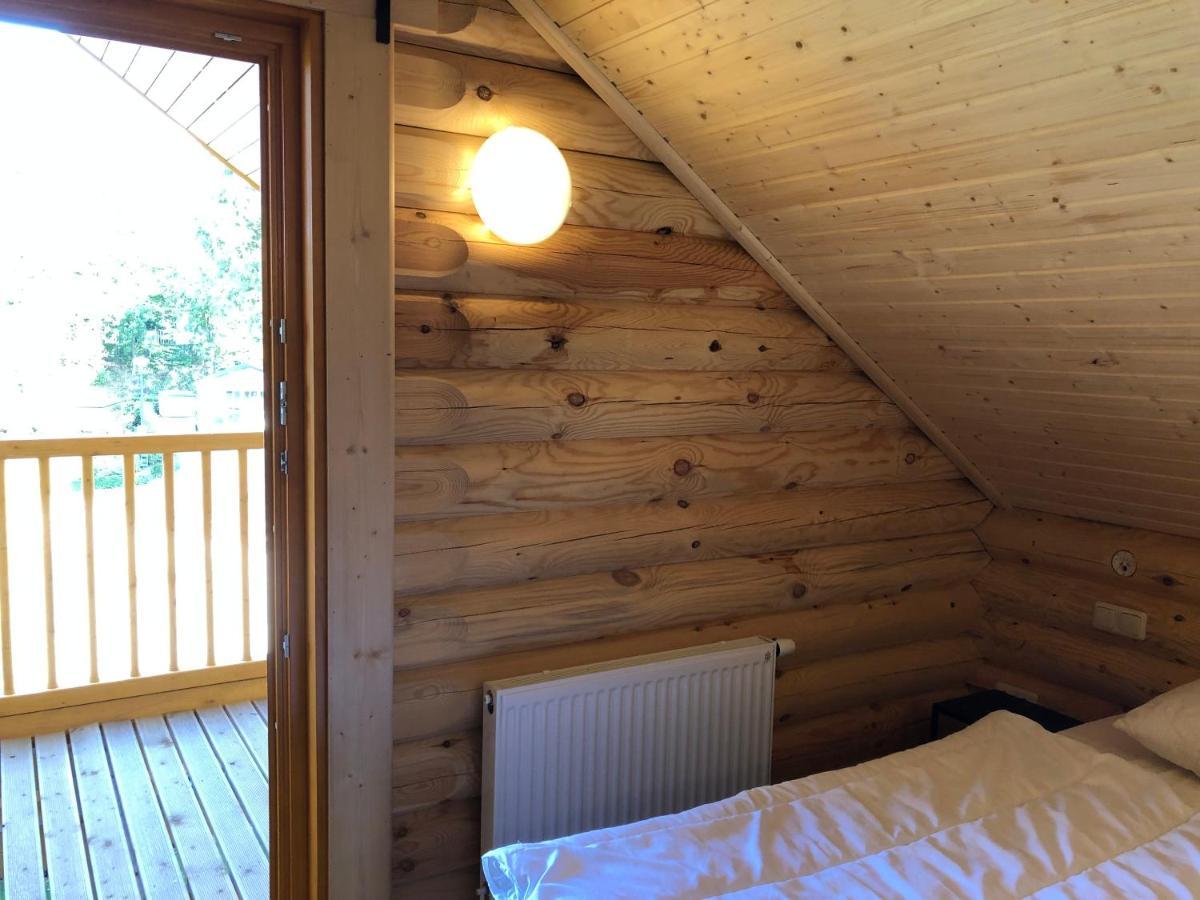 Boomstamhuis High Chaparral Oorsbeek エクステリア 写真