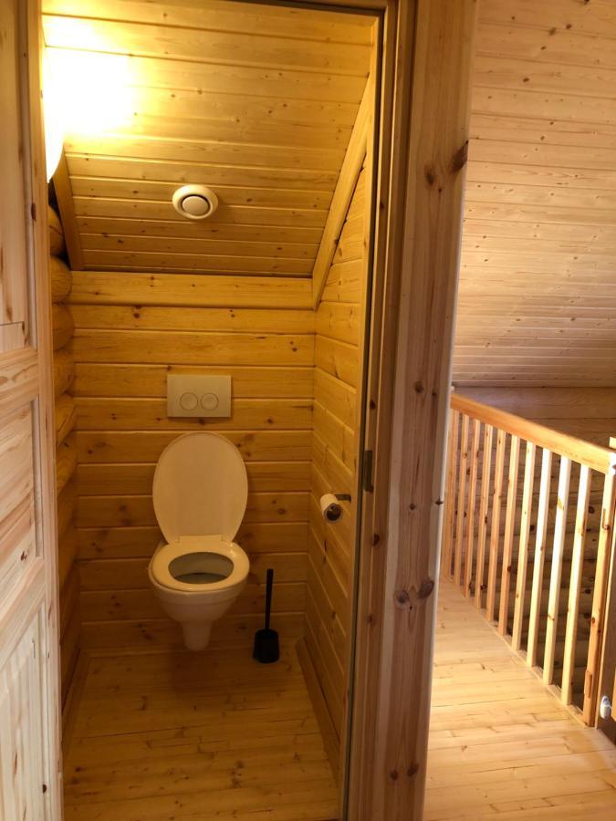 Boomstamhuis High Chaparral Oorsbeek エクステリア 写真